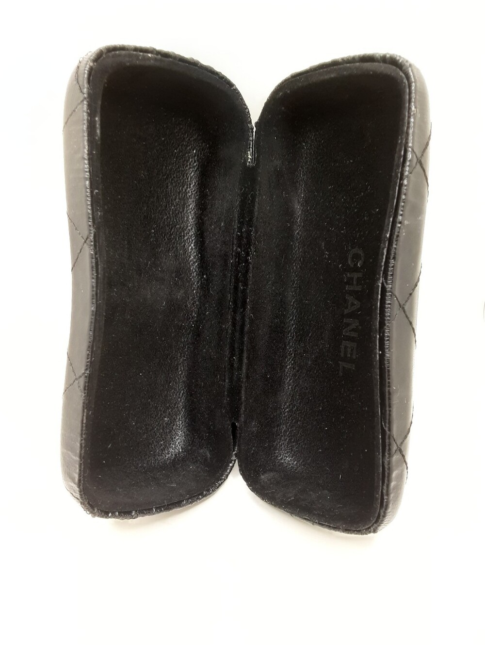 CHANEL Large Sunglass Case - Picture 9 of 13